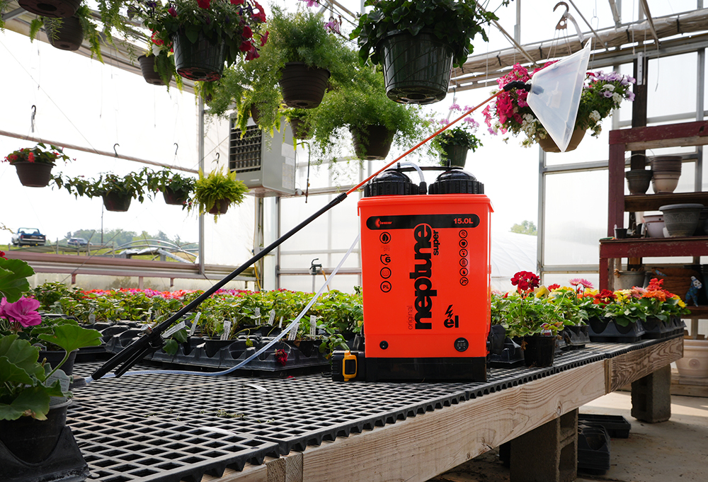 NeptuneDM_lance_shield Kwazar Neptune Commercial Battery Powered Backpack Sprayer w/ Gauge - Image 1